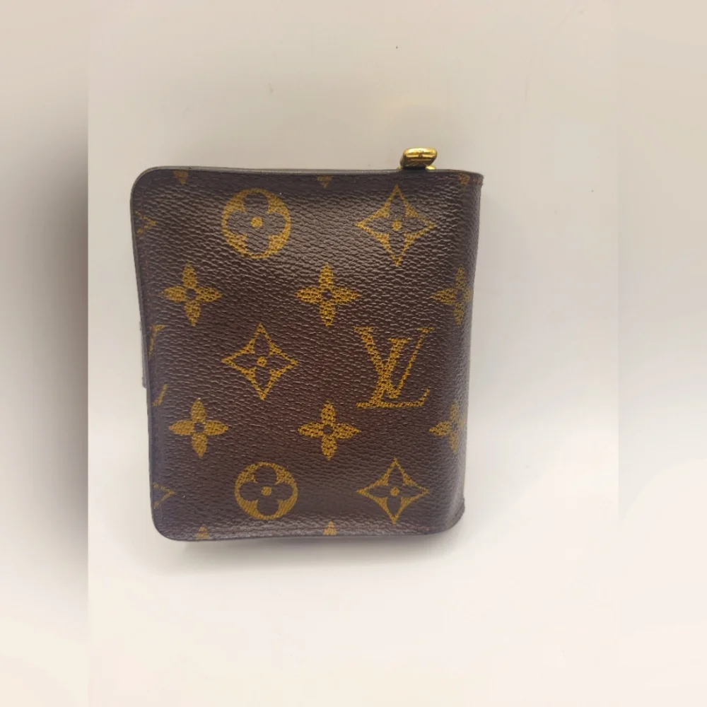 Louis Vuitton this louis